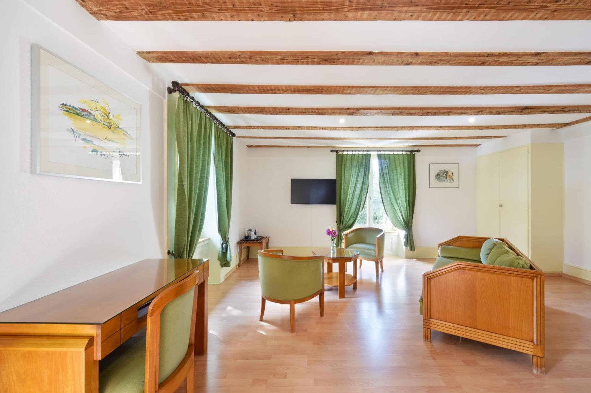 Hotel De L'Aigle Couvet Номер фото