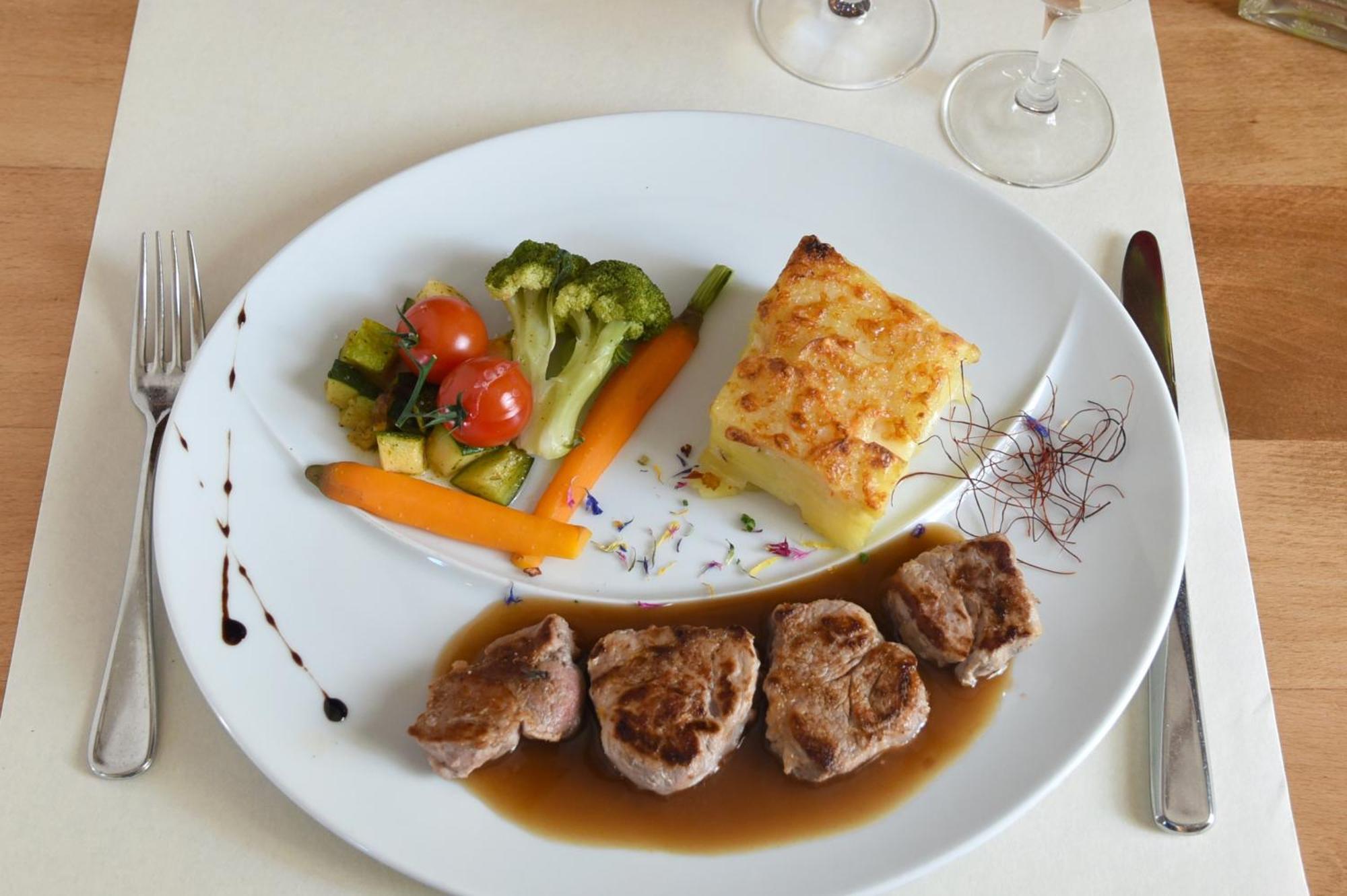 Hotel De L'Aigle Couvet Екстер'єр фото