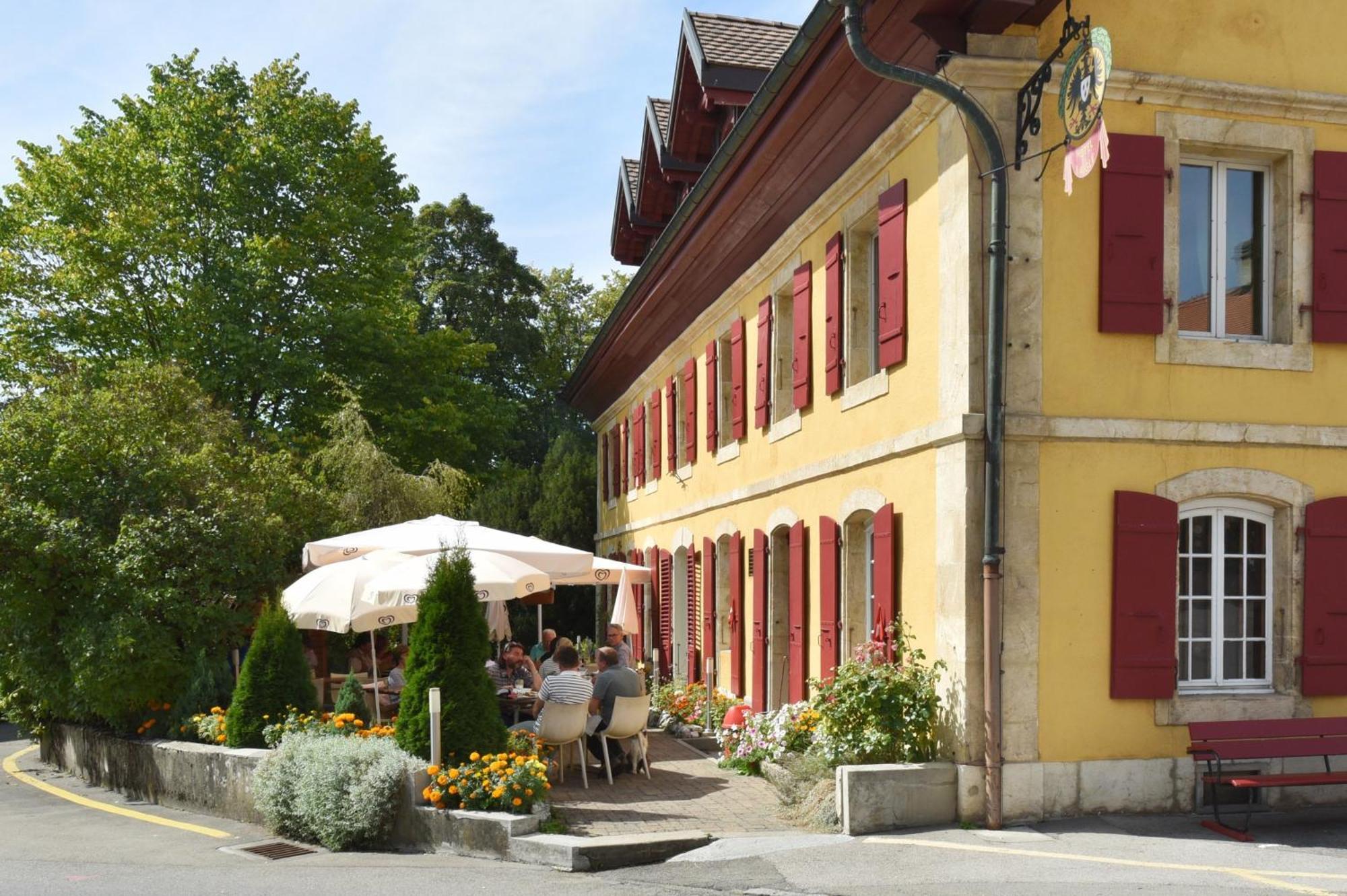 Hotel De L'Aigle Couvet Екстер'єр фото