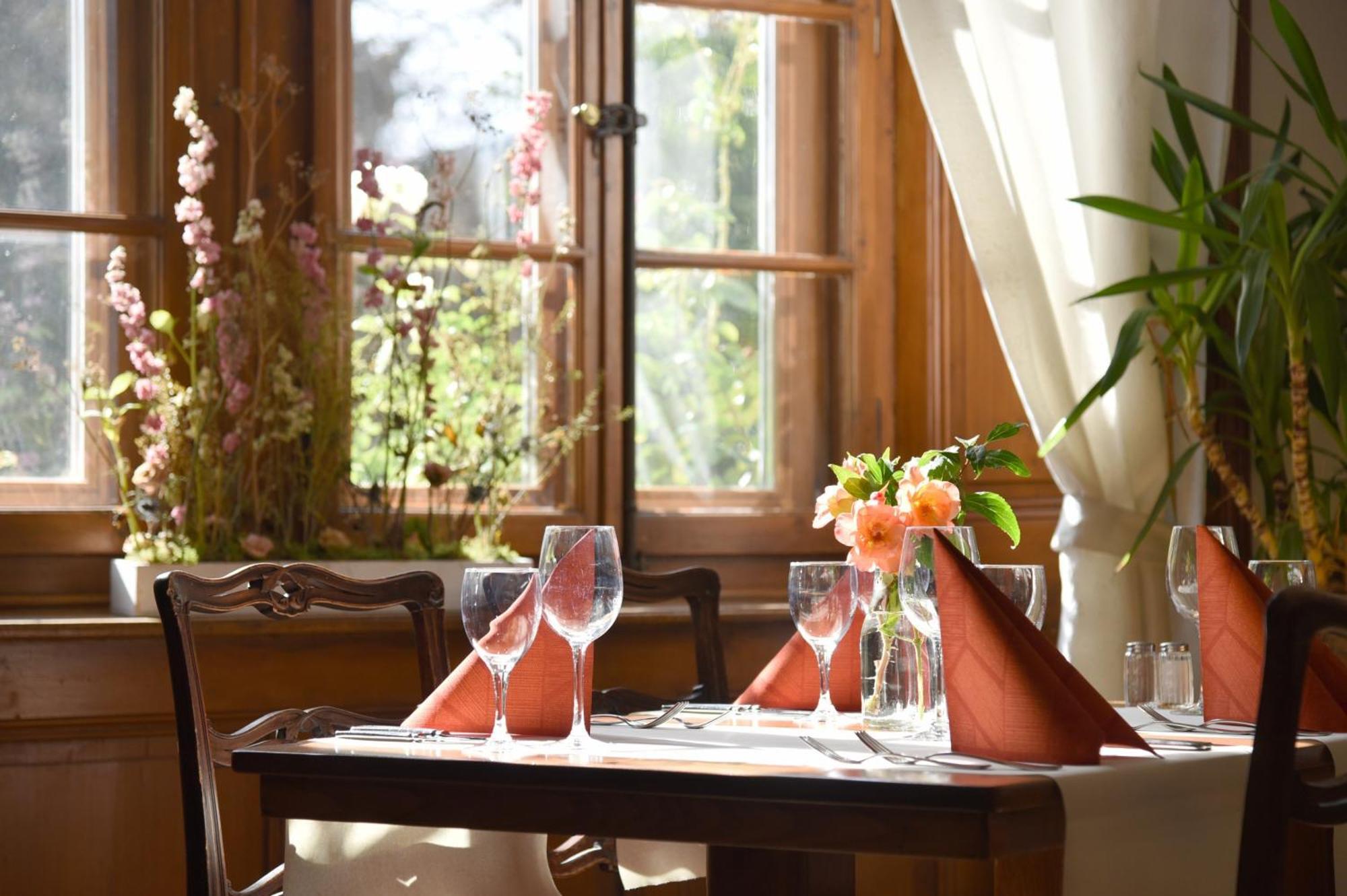 Hotel De L'Aigle Couvet Екстер'єр фото